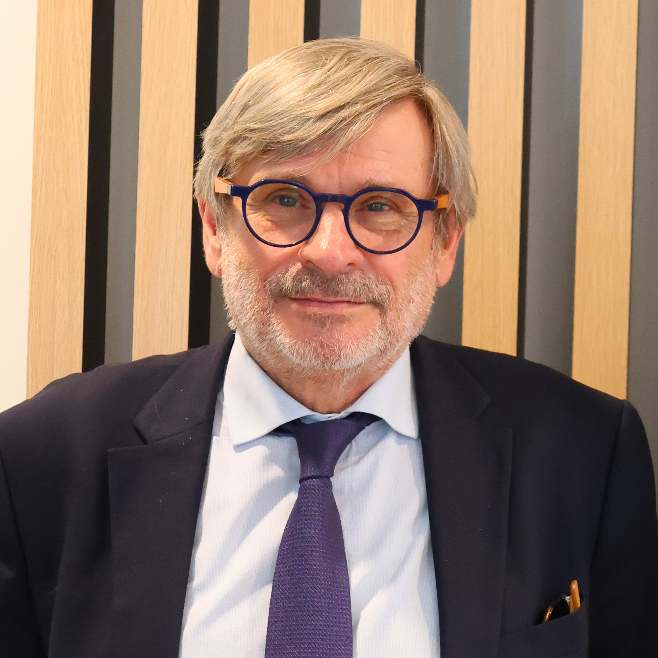 Emmanuel Dezellus, Seqens